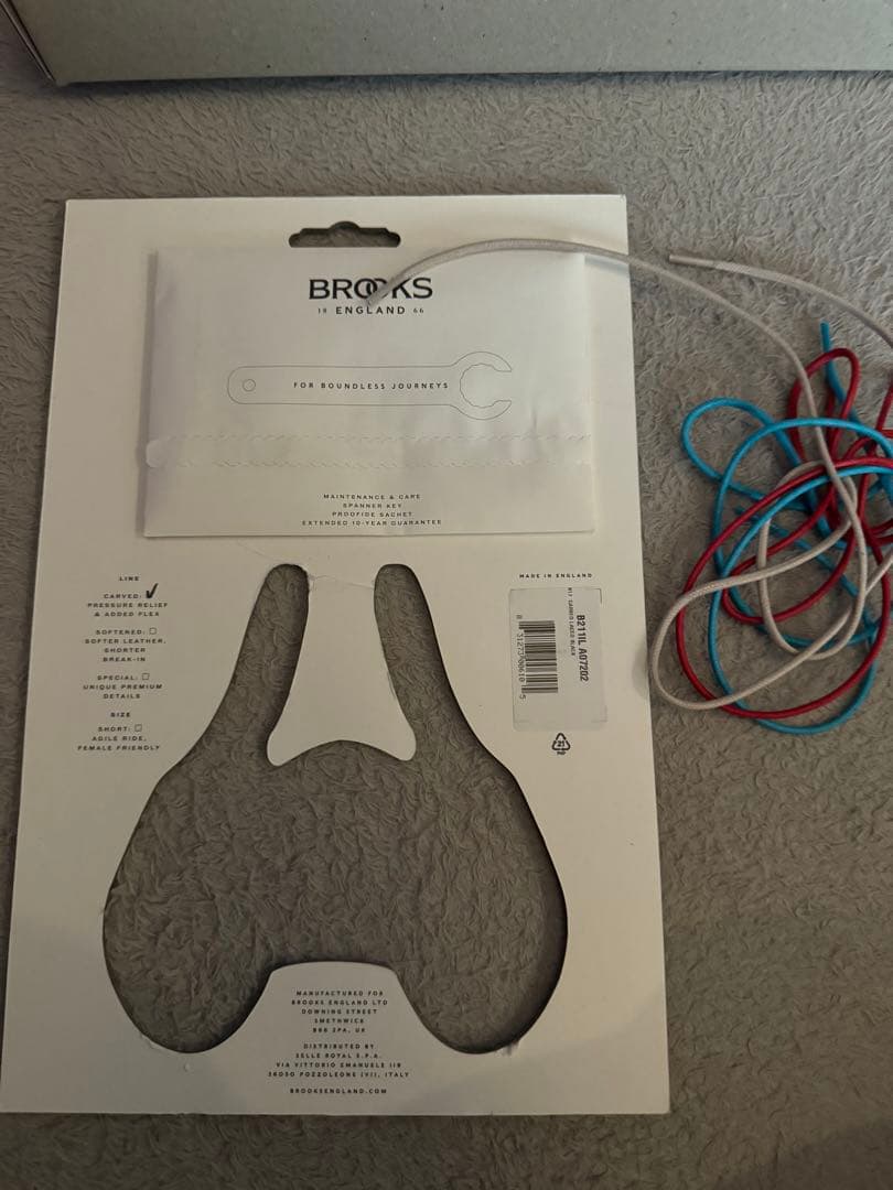 セール今月いっぱいまで! BROOKS B17 ブラック サドル