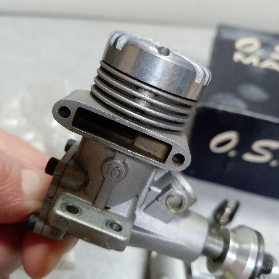 O.S. MAX 10 エンジンセット