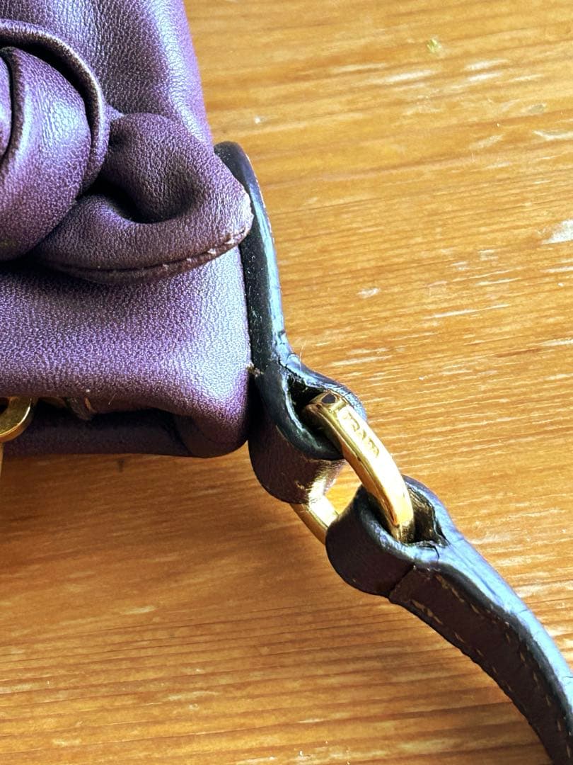 PRADA パープル レザー ハンドバッグ