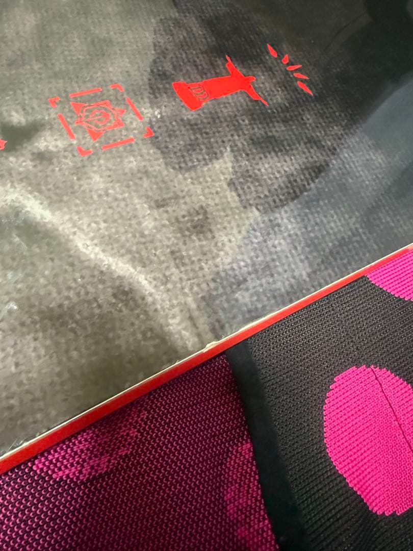 カルマノ スノーボード 黒赤デザイン ケース付き