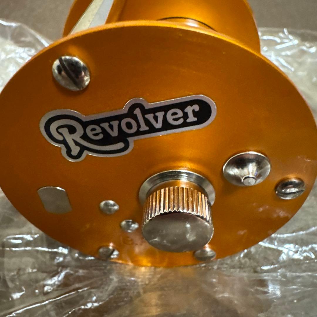 Revolver No.411 オレンジ