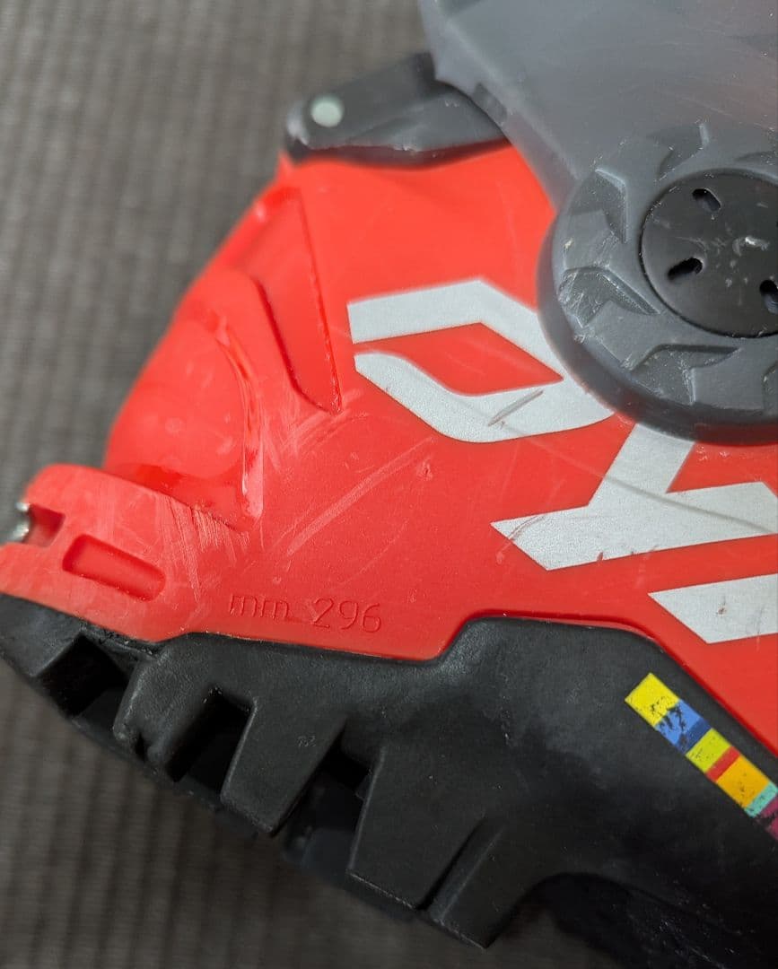 Dynafit ディナフィット RADICAL 26cm スキーブーツ　赤×黒