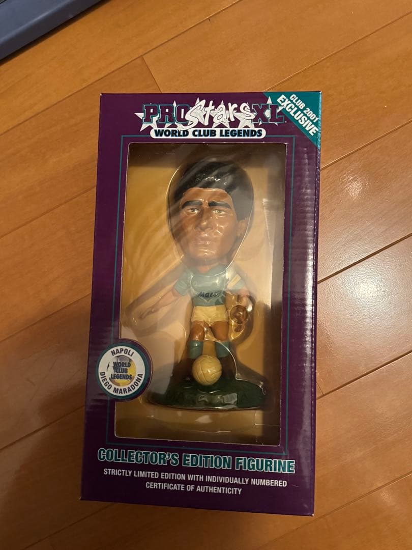 【限定2000体/証明書付き】ディエゴ・マラドーナ ナポリ フィギュア