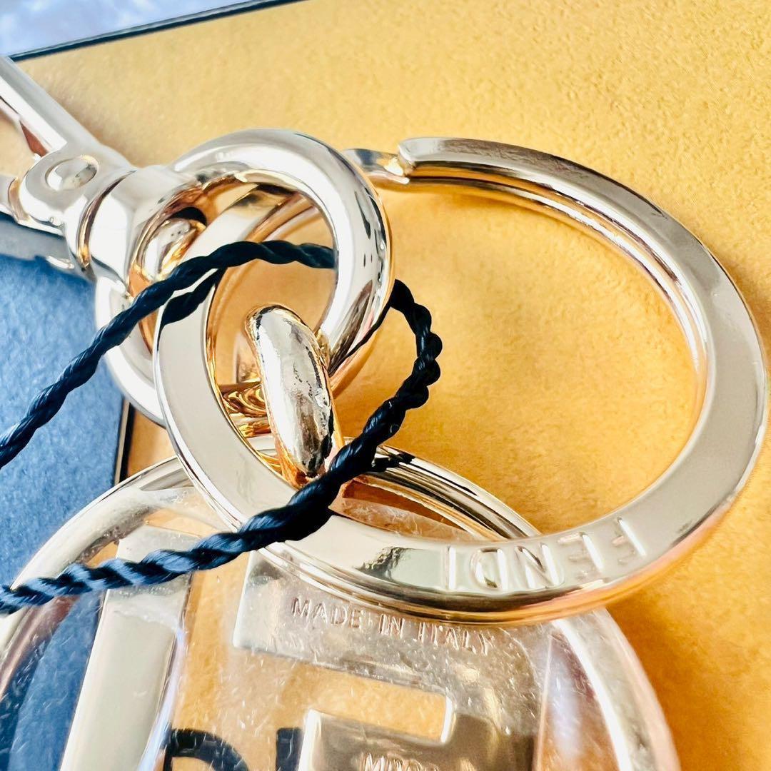 未使用級✨フェンディ　キーホルダー　FFロゴ　鍵　キー　サークル　ラインストーン