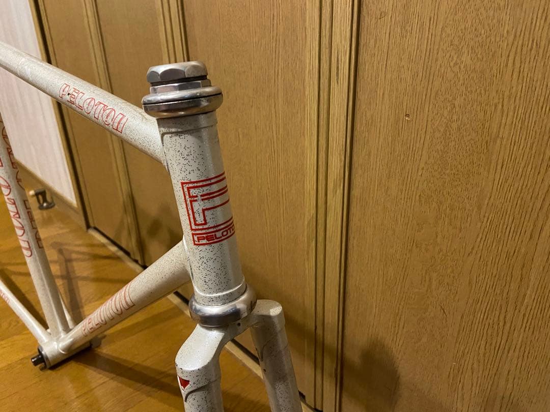 PELOTON ホワイトフレーム njs 競輪　トラックフレーム　ピスト