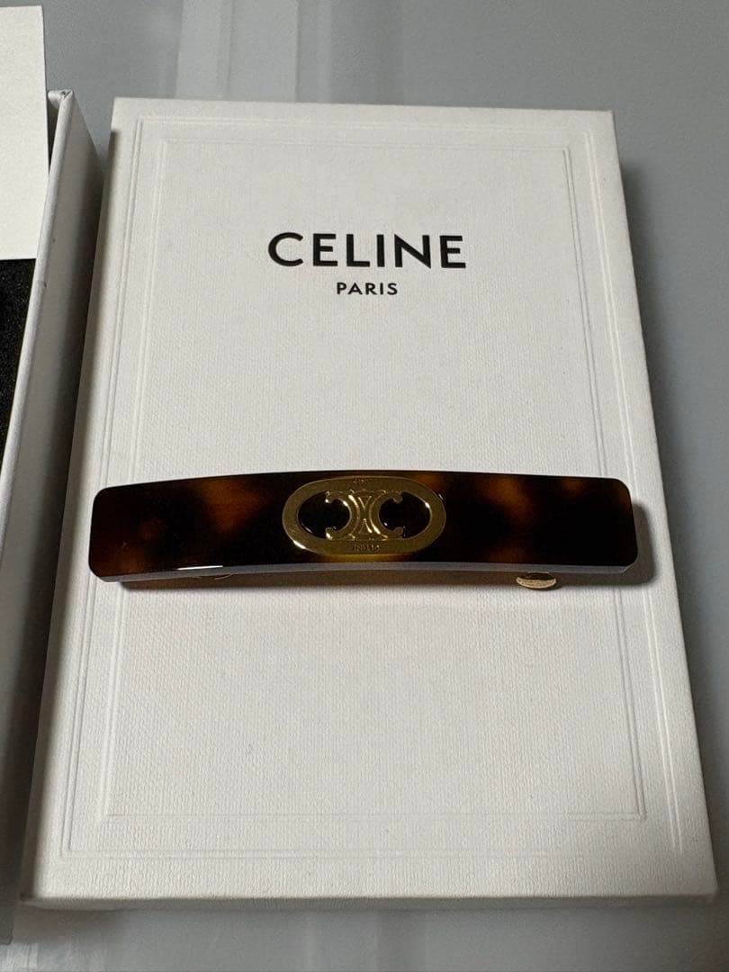 CELINE トリオンフ　べっ甲柄　 バレッタ　ブラウン　 ゴールドロゴ