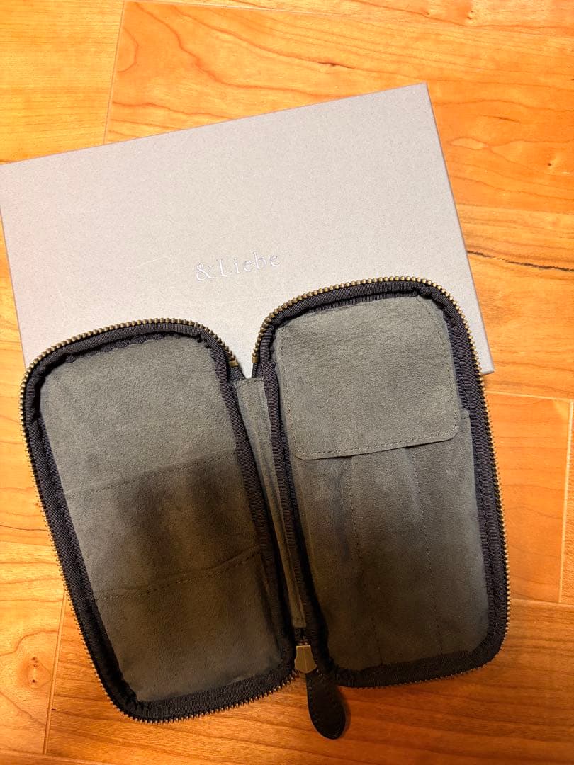 &Liebe 栃木レザー　一本挿ペンケース