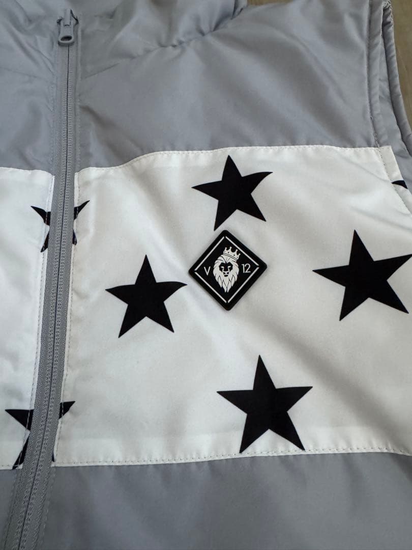 V12ゴルフ　メンズ　リバーシブルダウンベスト