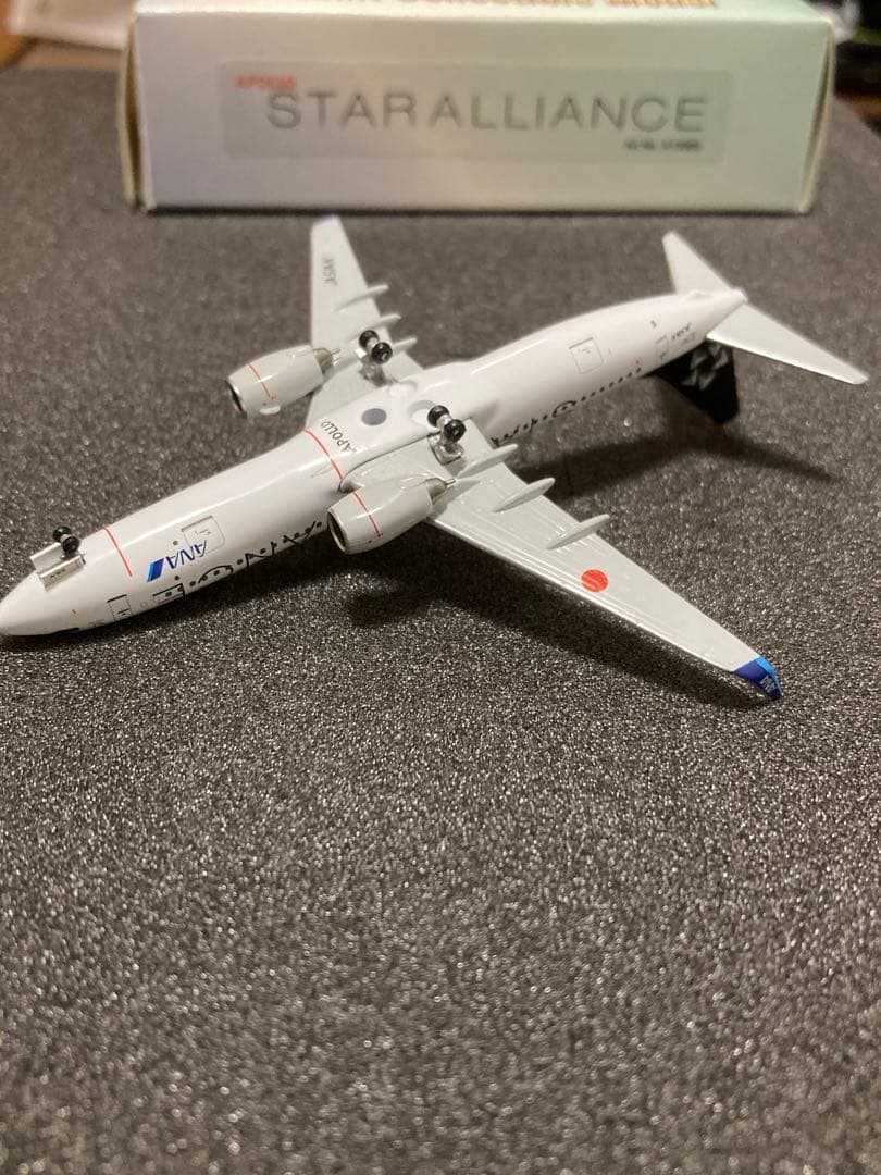 ANA B737-800 スターアライアンス塗装 1/400 JA51AN
