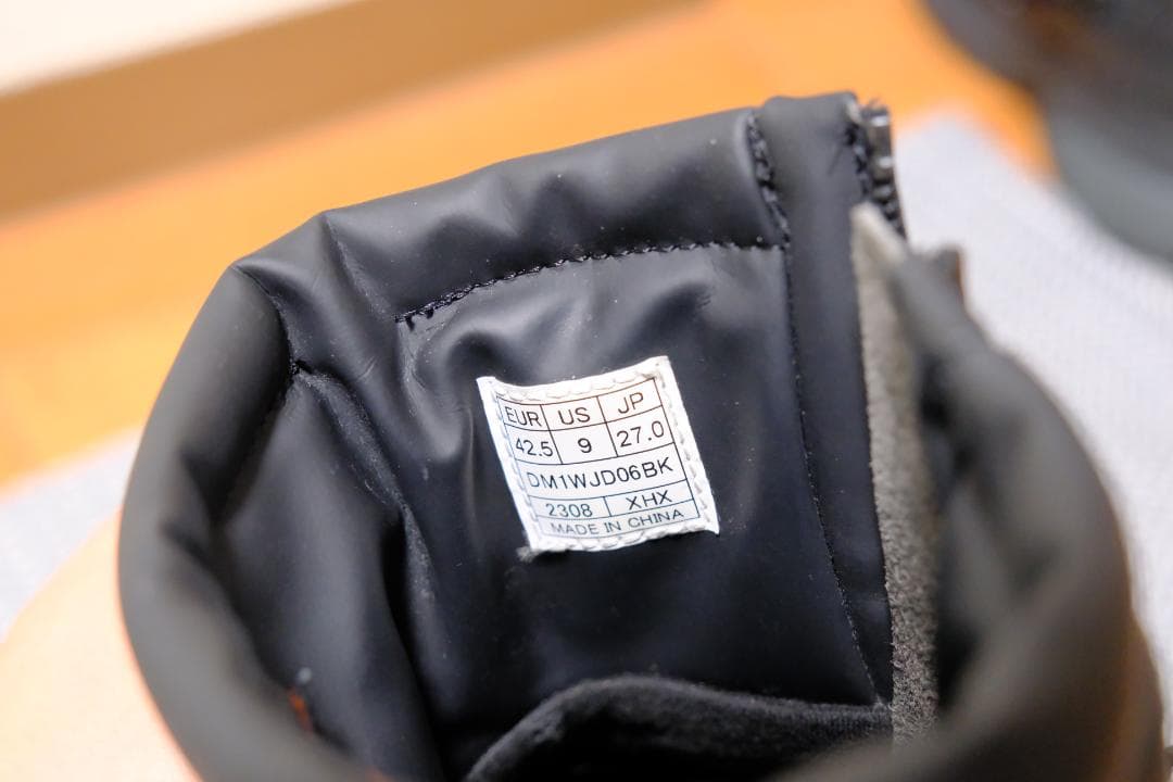 【美品】DESCENTE 防水スノーブーツ ブラック　２７CM