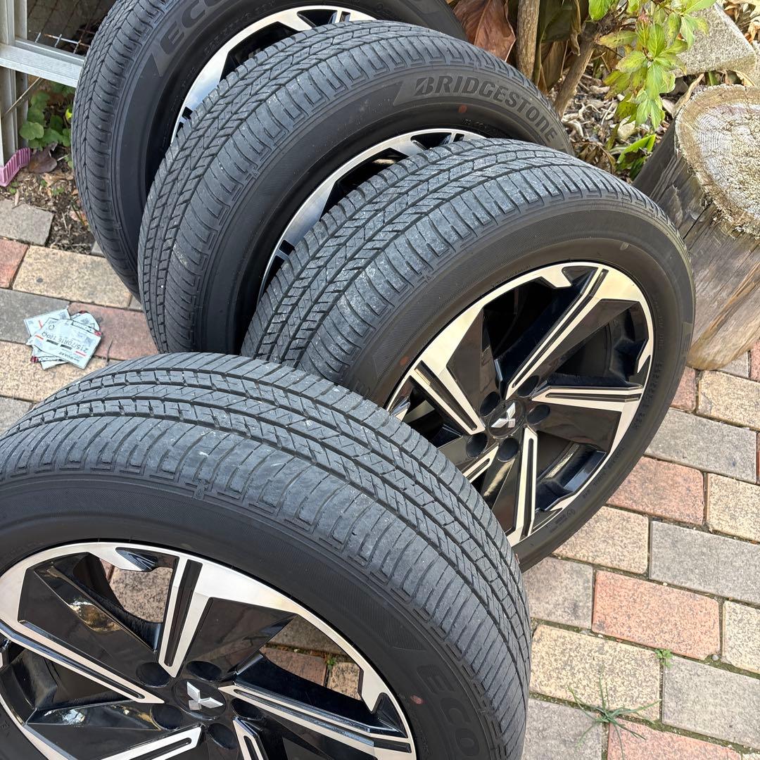 エクリプスクロスPHEV GL3W 純正18インチ ホイールセット