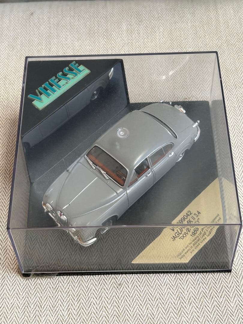 VITESSE 1/43 ジャガー MKⅡ 3.8 1959 ダブグレー