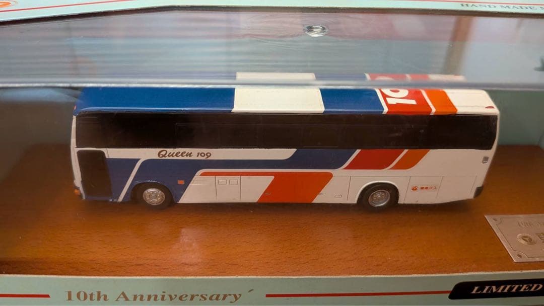 東急バス創立10周年記念モデル