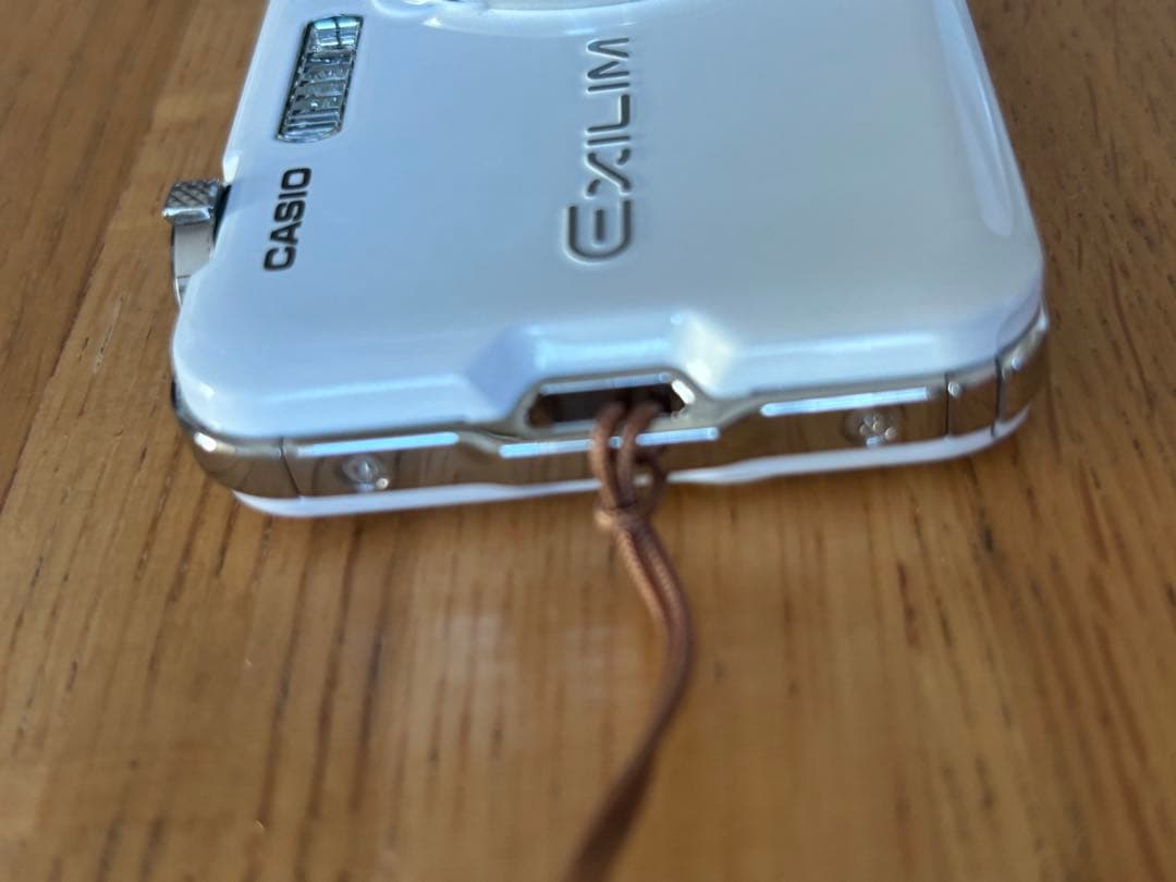 CASIO カシオ EXILIM EX-S10 コンパクト デジタルカメラ