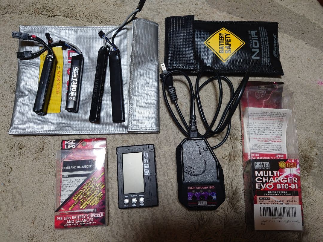 値下げ！リポバッテリー 充電器 バッテリーチェッカーセット ライラクス