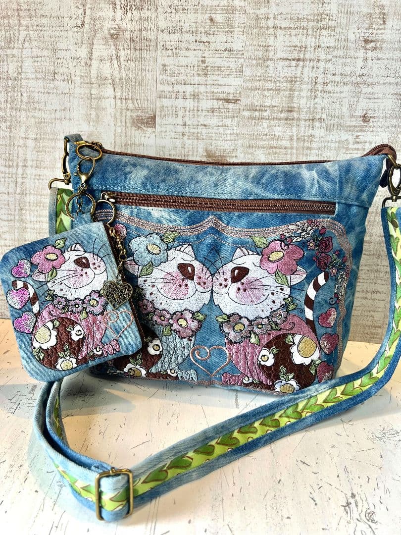 ＊お纏めリクエスト＊ライトブルーWデニム刺繍のショルダーバッグなど