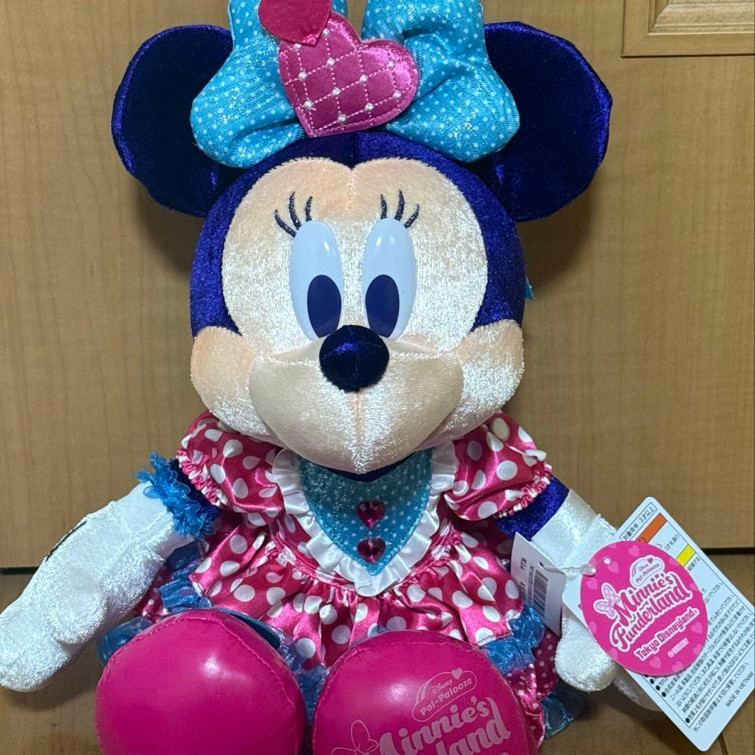 ミニーマウス　ぬいぐるみ