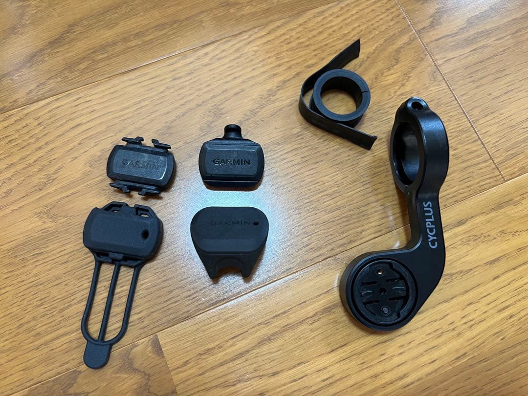 GARMIN edge 820j セット シリコンケース　センサー　付き