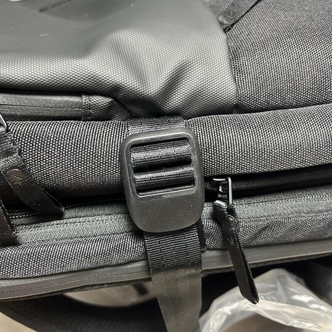 Incase A.R.C. Travel Pack ブラック