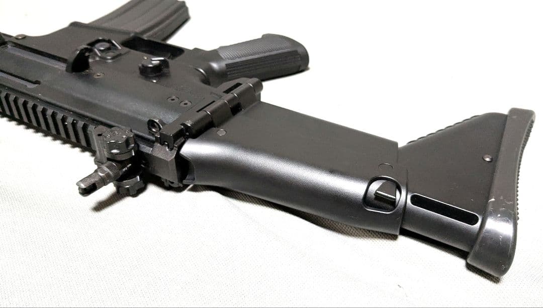 東京マルイ　次世代電動ガン　SCAR-L CQC　ブラック