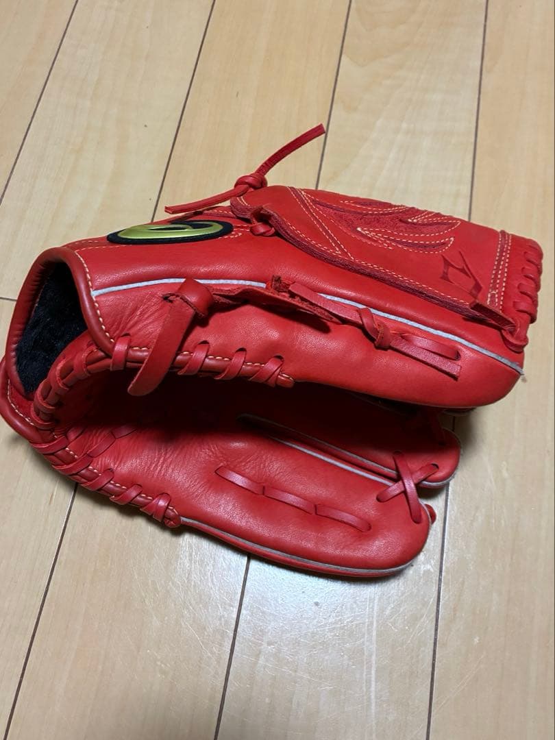 a*0様 ASICS ダルビッシュモデル 軟式グローブ 赤