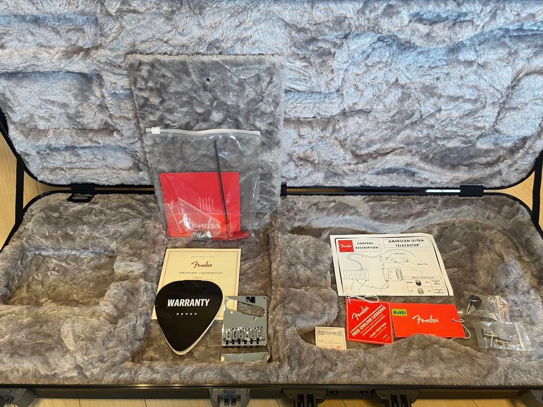 ギター Fender USA American Ultra Telecaster