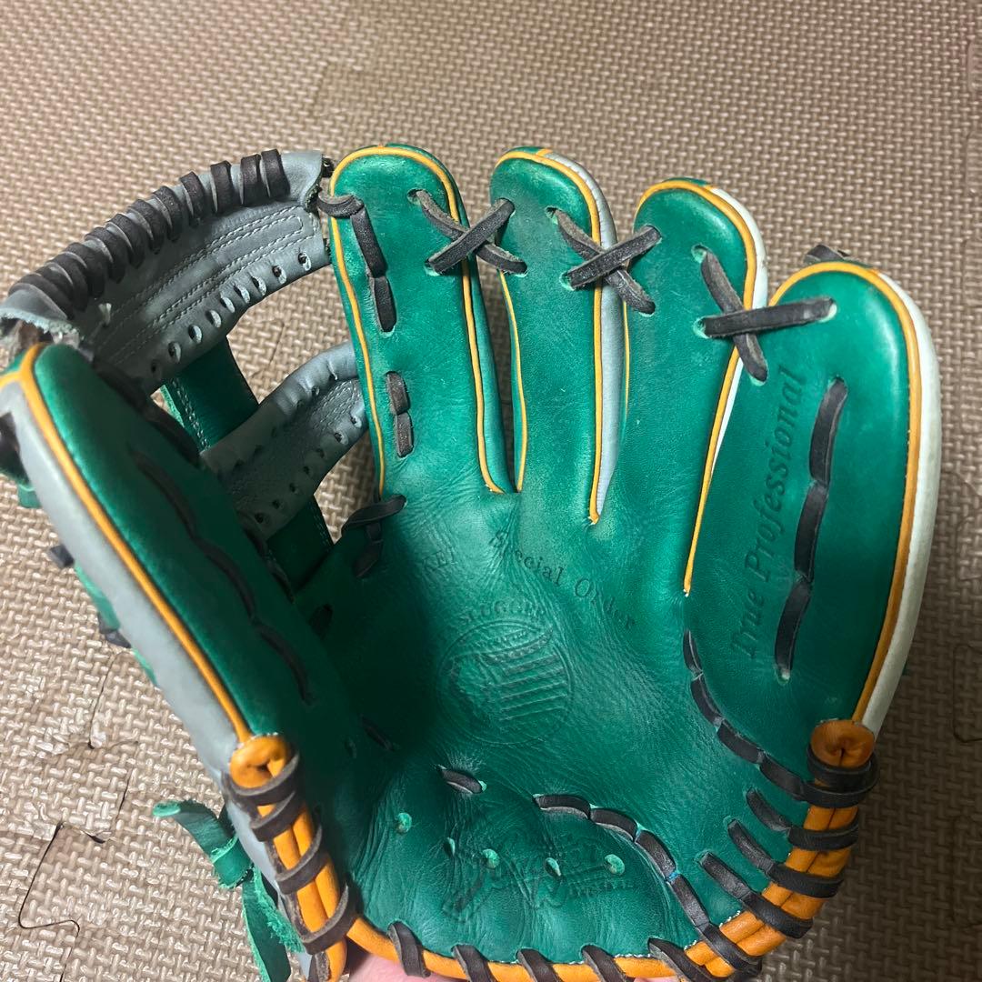 カ*ノ様 久保田スラッガーオーダー軟式グローブ 右投げ用