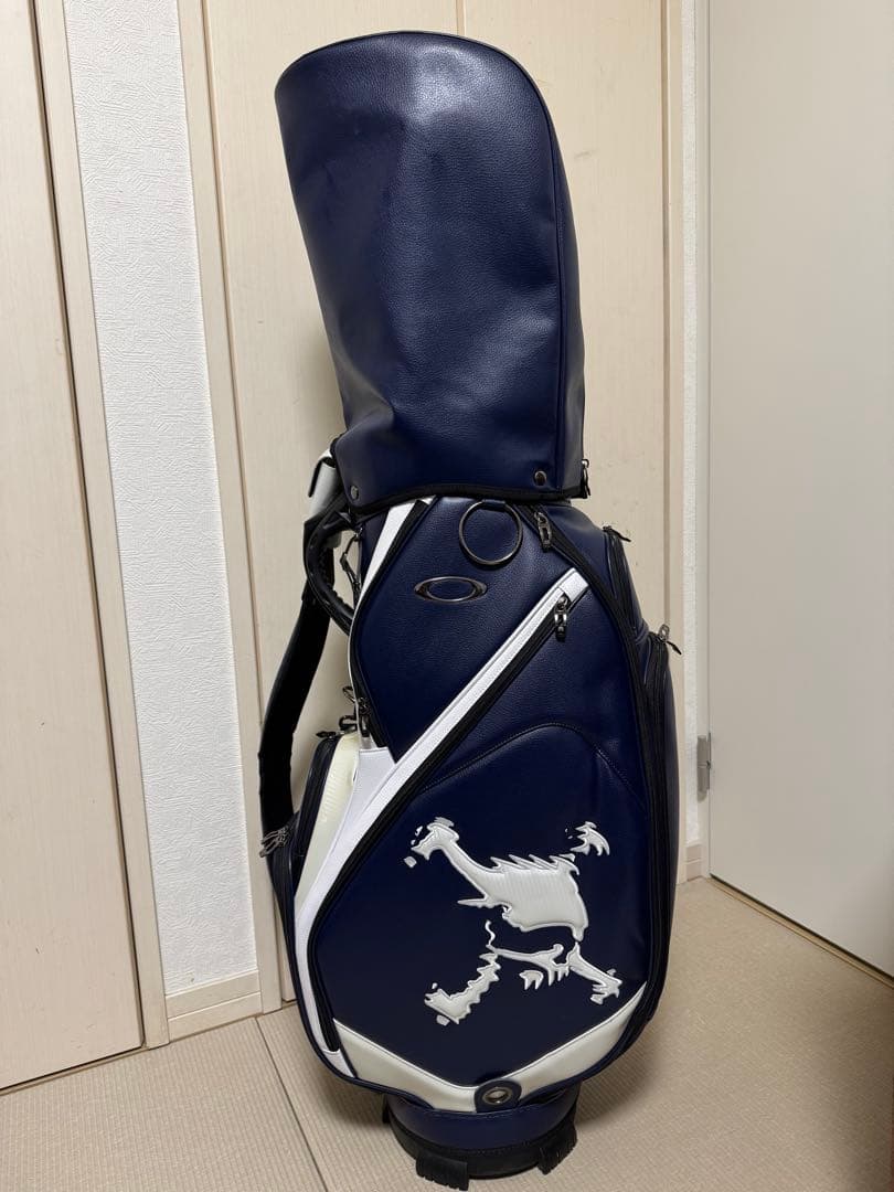 オークリー スカル キャディバッグ(9.5型)