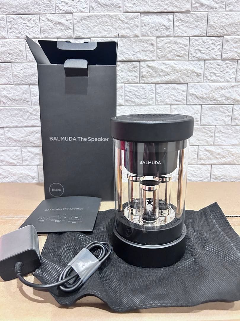 BALMUDA The Speaker 本体　取説・専用充電器・箱付き