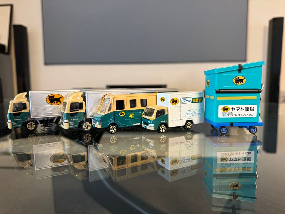 【クロネコヤマト】ミニカーセット 5台 印鑑立