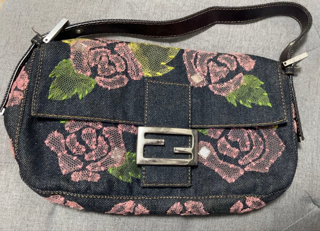 M*a様 FENDI マンマバケット 【レア】ピンクローズ