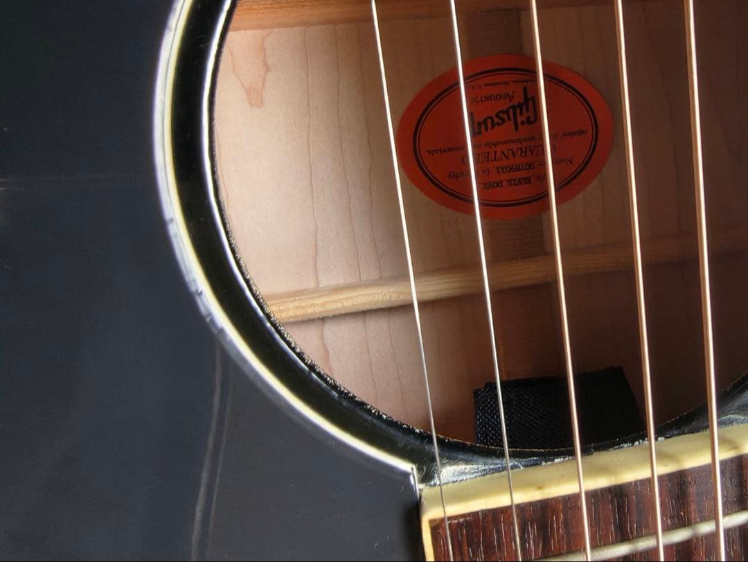 Gibson Elvis Dove Special Edition 2009年製