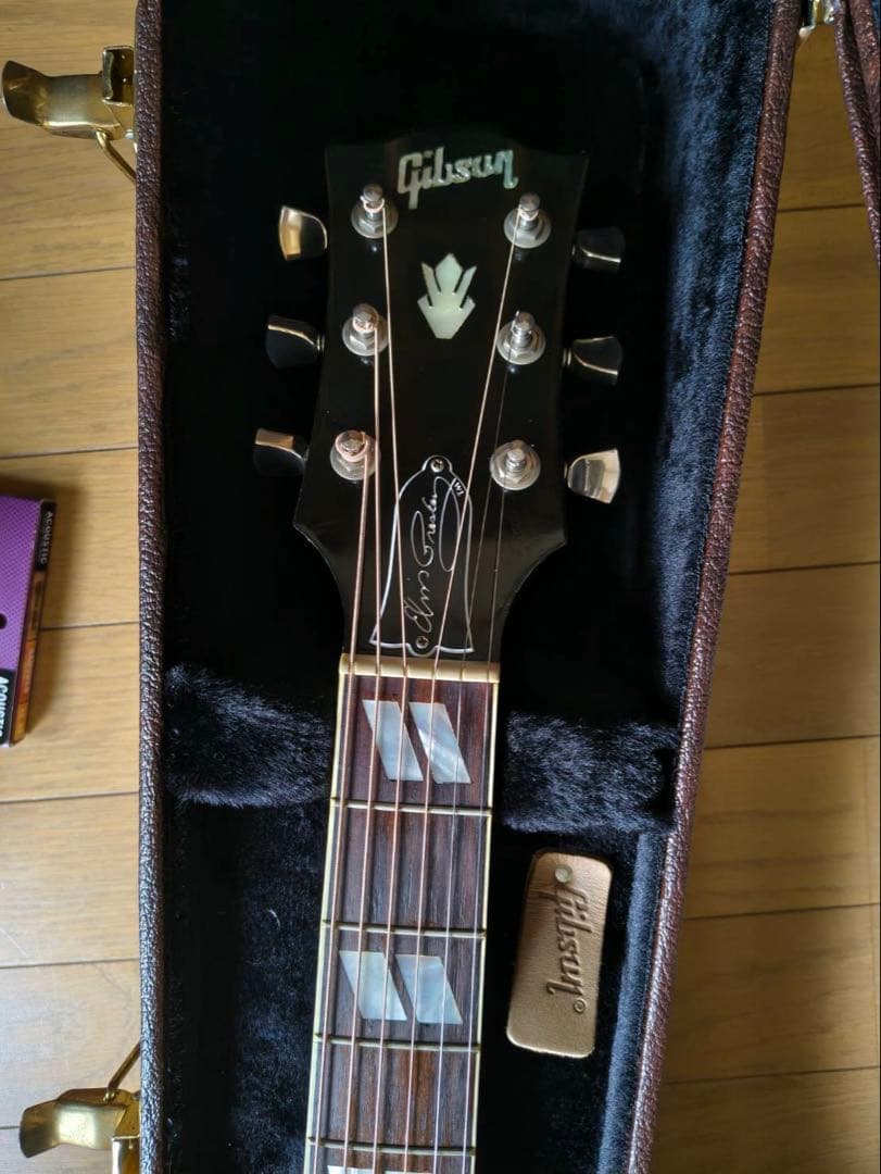 Gibson Elvis Dove Special Edition 2009年製