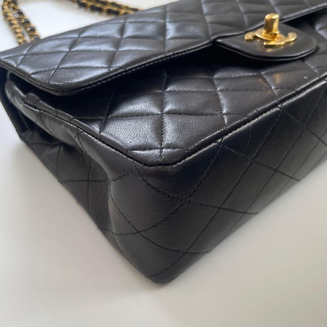 CHANEL クラシック ハンドバッグ 25 ラムスキン マトラッセ