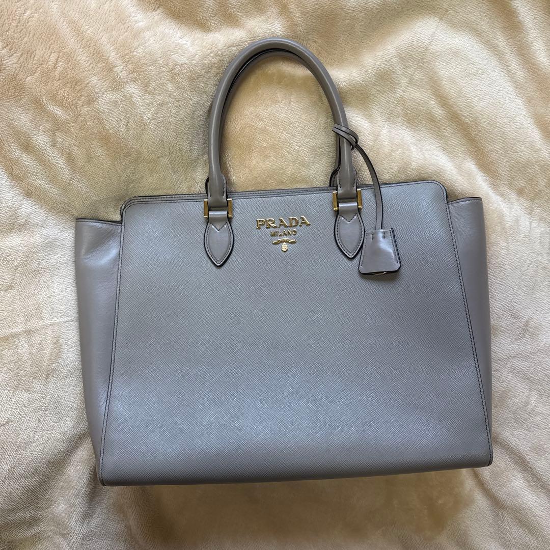 PRADA グレー トートバッグ ショルダー付き