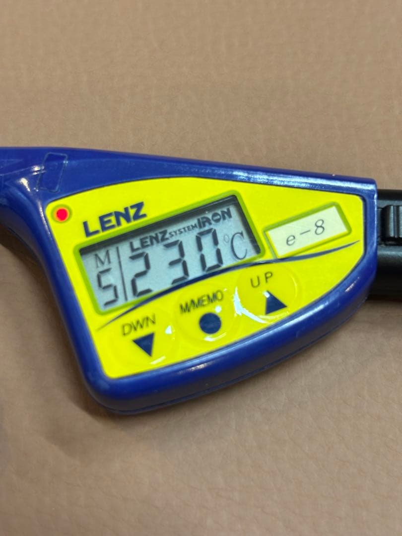 未使用に近い　LENZ e-8レンツアイロン5角8㎜　ロッド最新モデル