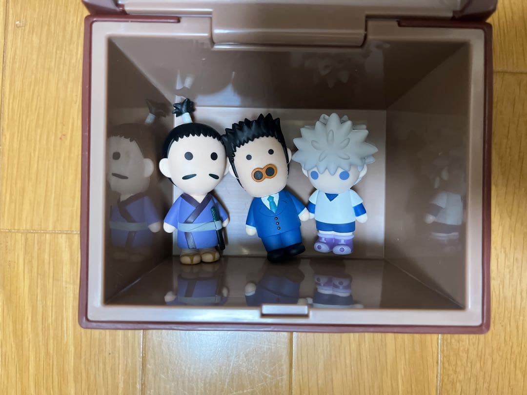 ヒソカのおもちゃ箱、ミニマスコット3体