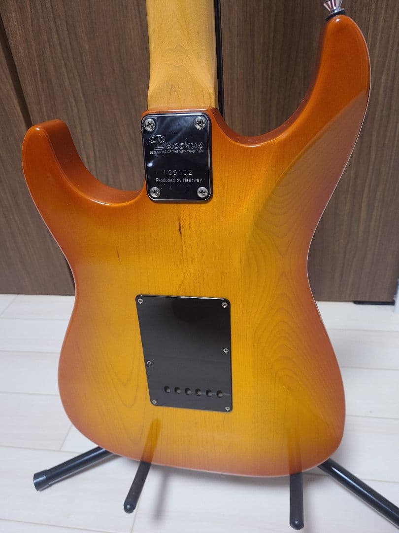 Bacchus handmadeシリーズ 日本製 エレキギター