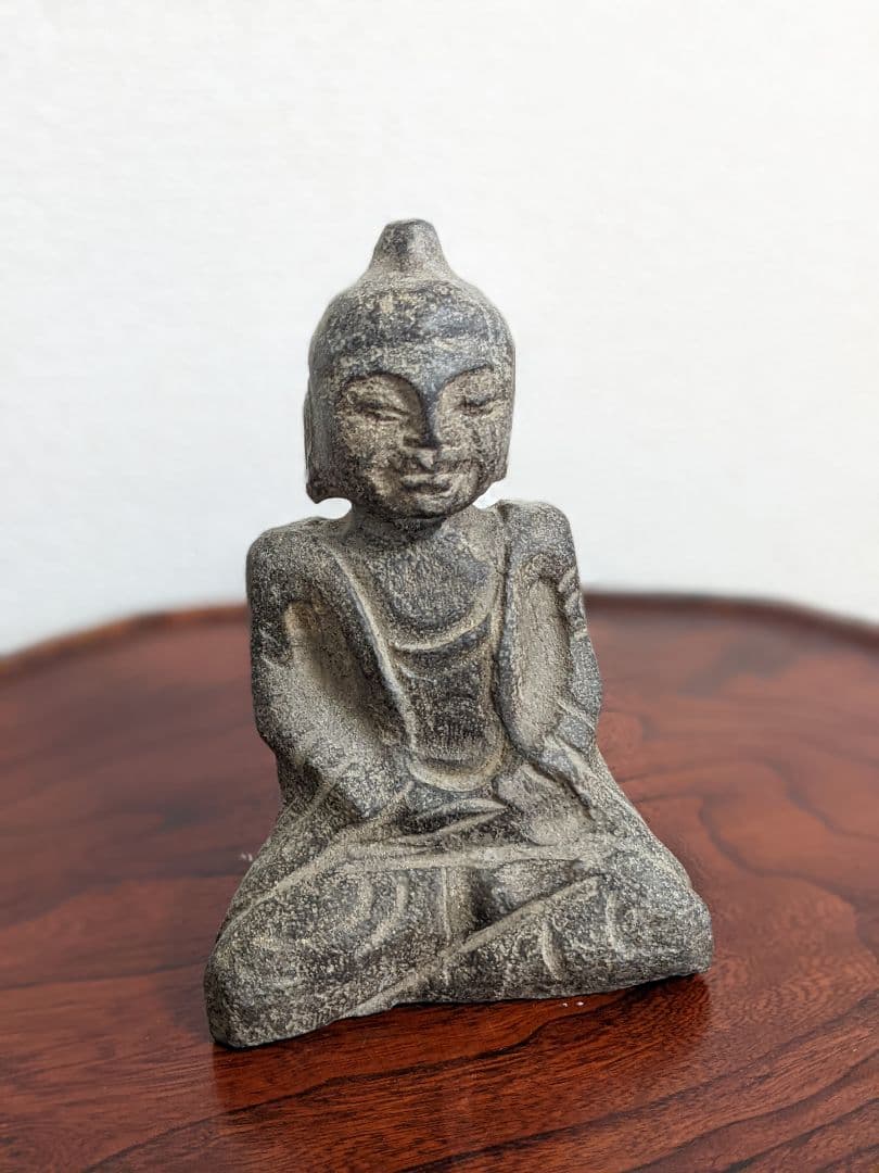 仏像　坐像　石像