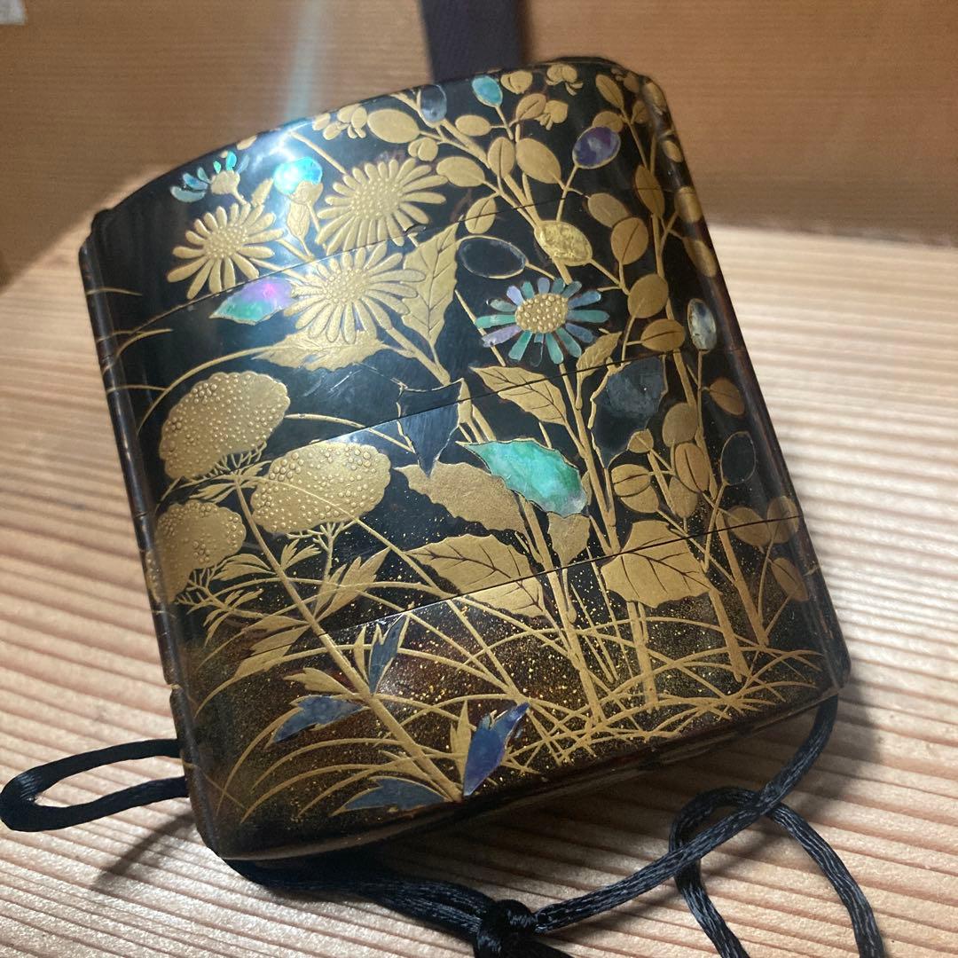 江戸時代　印籠　蒔絵　青貝　梨地