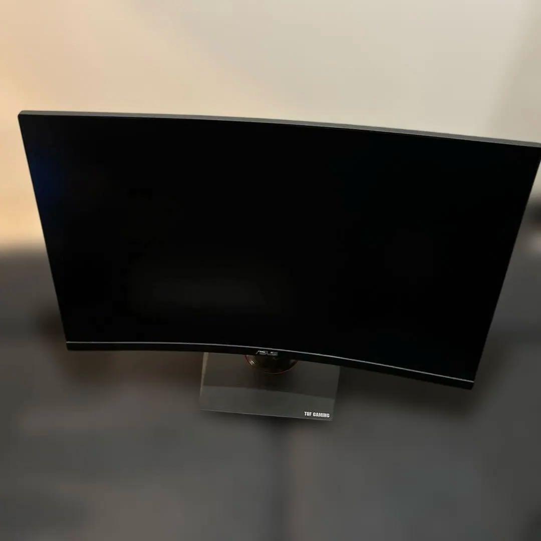 【rian様】ASUS TUF GAMING VG32VQ 31.5インチ