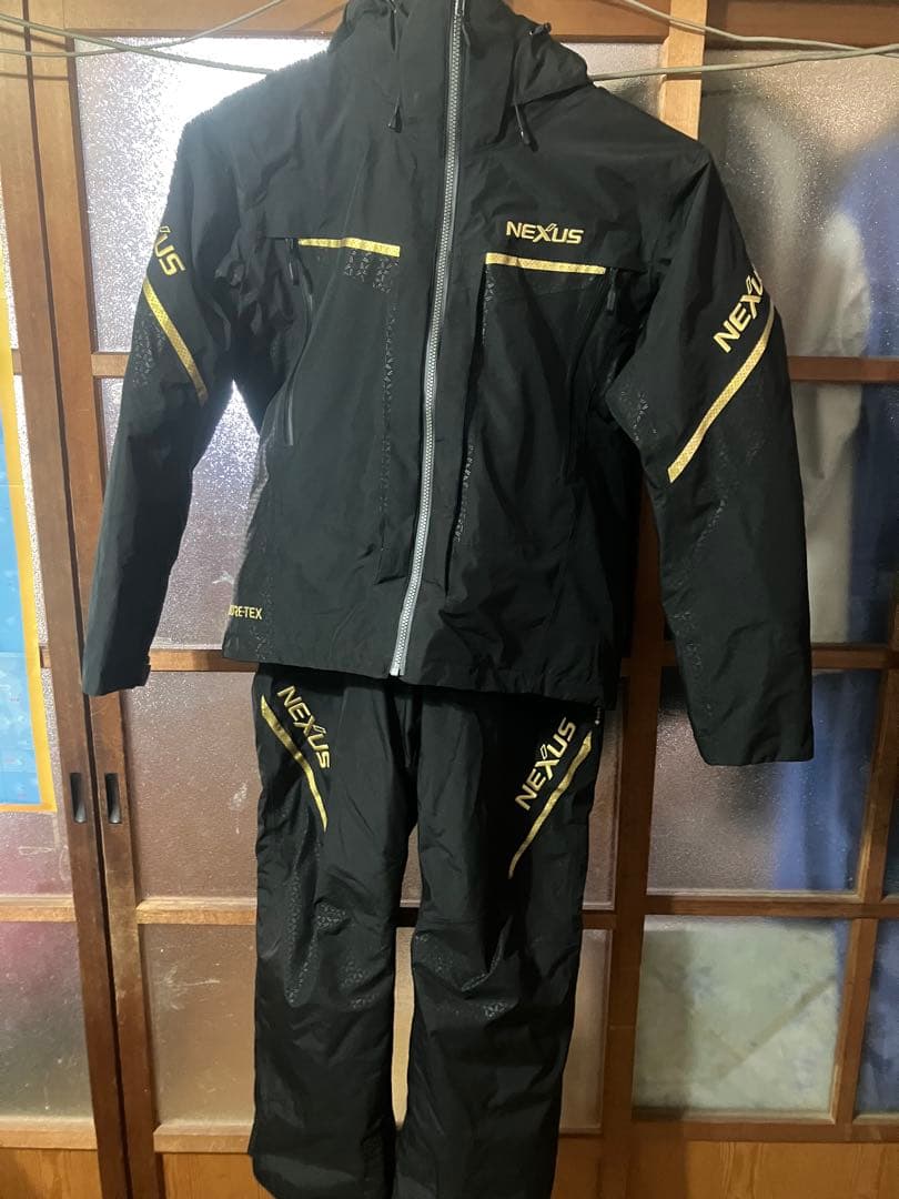 シマノNEXUS GORE-TEX 上下セット　RB-113V