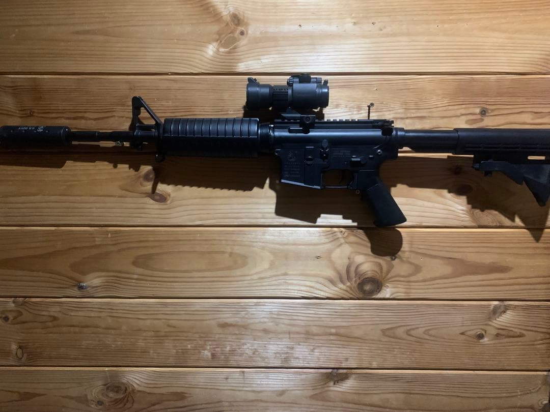 スタンダード電動ガン ブラック Aimpoint付き