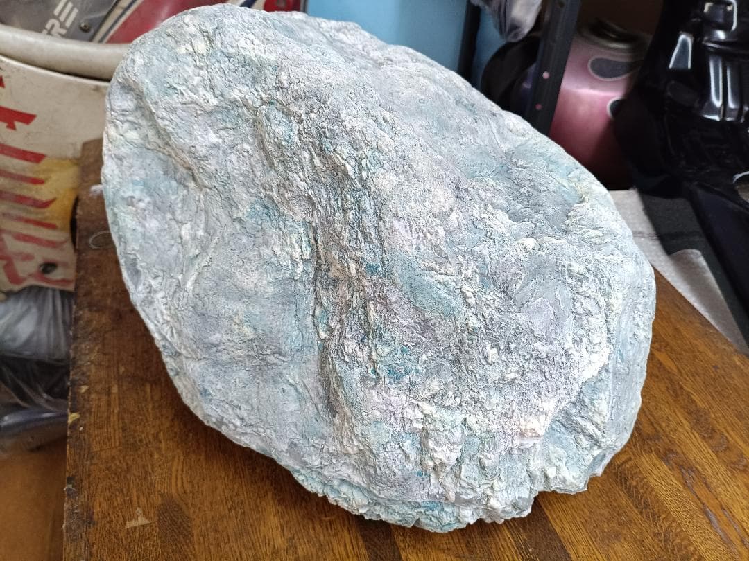 擬岩　人工石　軽くて丈夫FRP製　アート　オブジェ