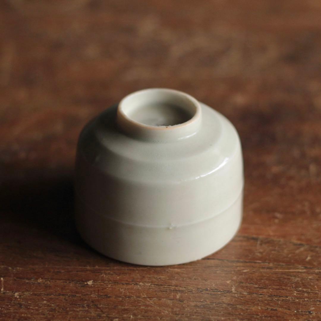 古伊万里 白磁 胴紐 半筒盃 ちょこ ぐい呑み 酒器 古美術 古道具