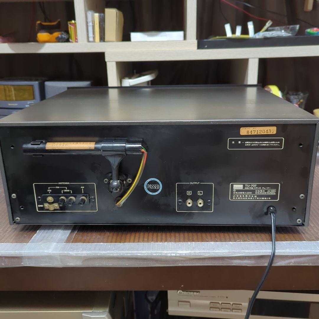 （昭和レトロ 実動商品）サンスイ AM/FMチューナー TU-707