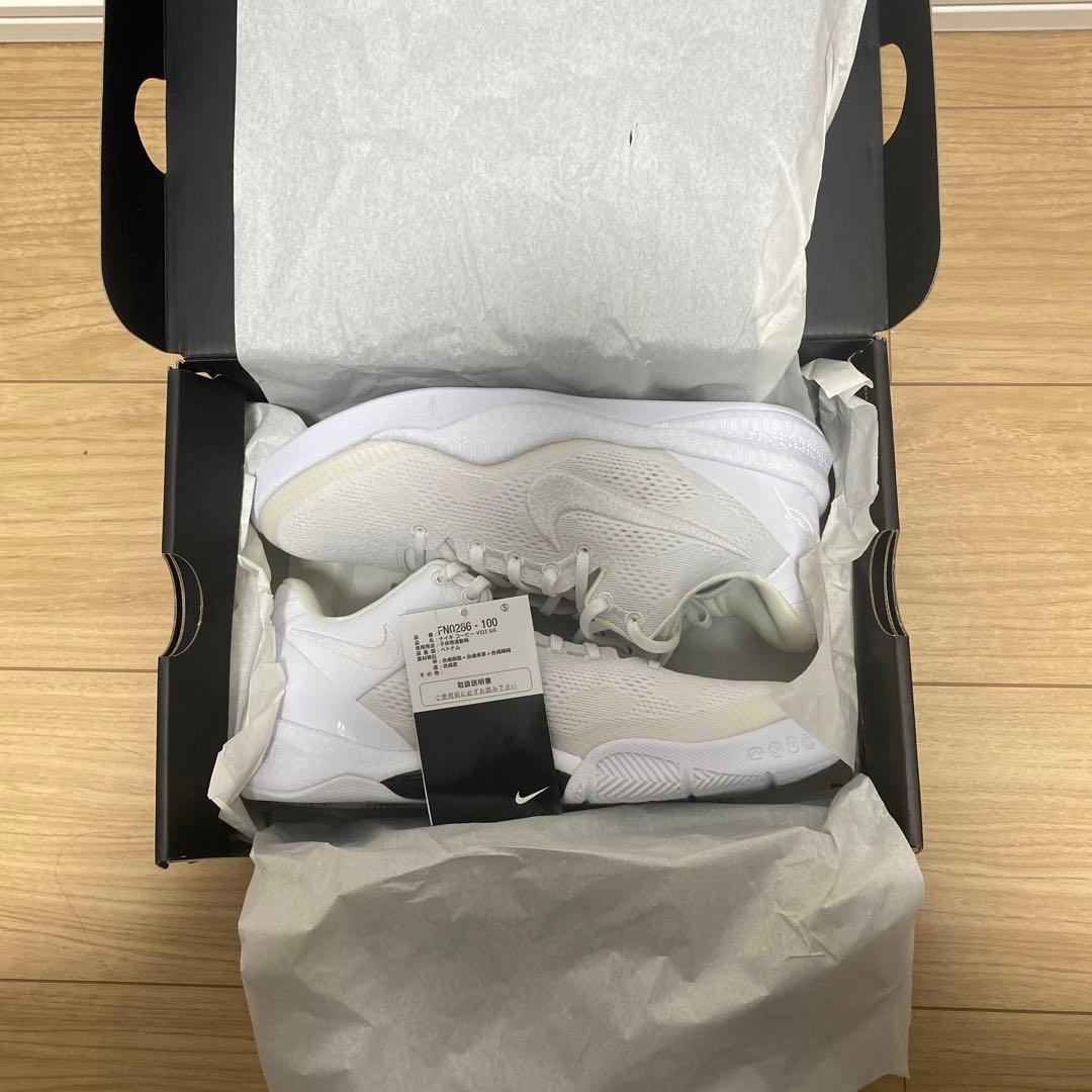 Nike コービー8 Protro　\"Halo\"