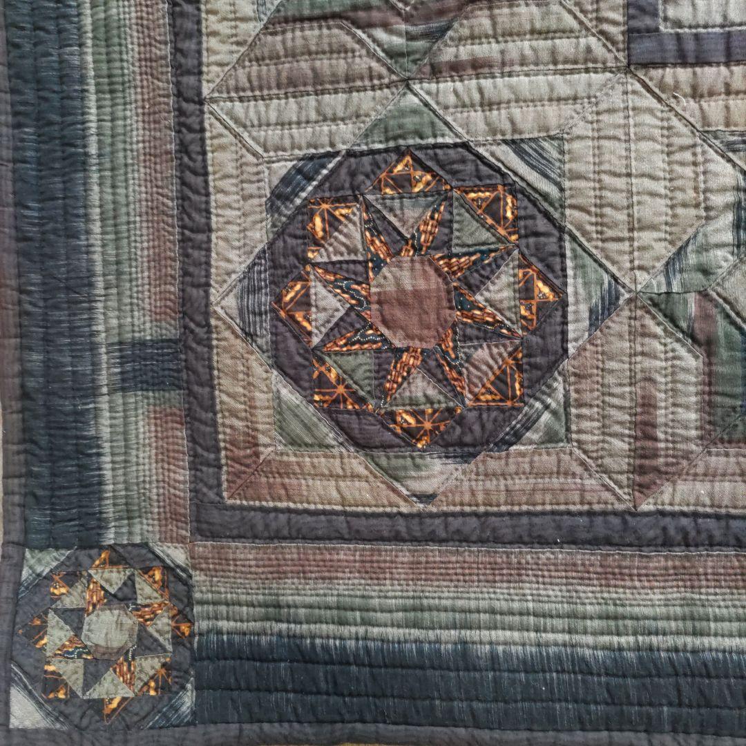 ハンドメイド　パッチワーク　タペストリー