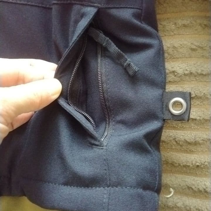 バートン　キッズウェア上下セット　スノボ　2T ご希望あればインナー付けて３点