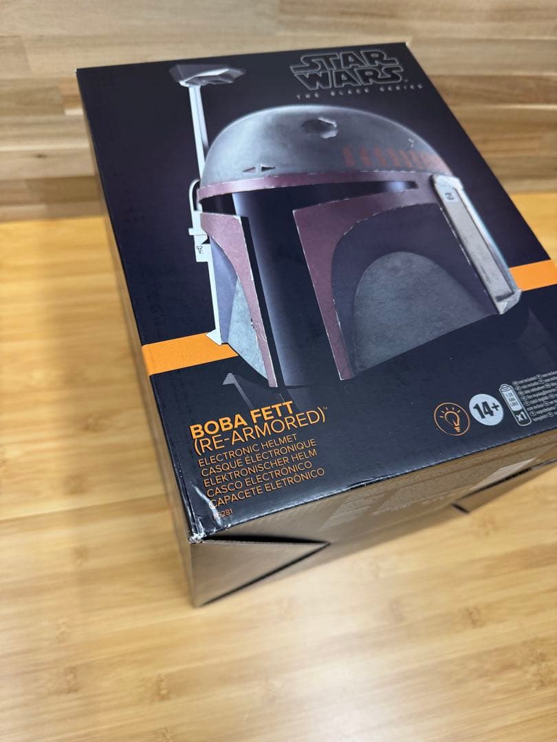 新品未開封ハズブロ　スターウォーズ　ブラックシリーズ　ボバ・フェット　ヘルメット